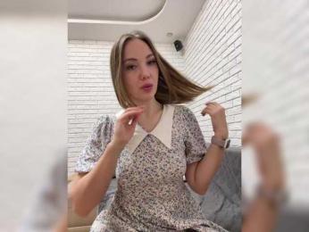 KitFox webcam bongacams model stream image