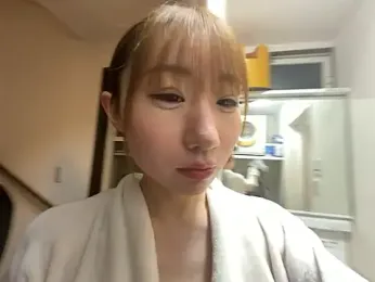 Gokujyo-Namanaka webcam stripchat model stream image