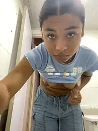 Romie_rous webcam stripchat model stream image