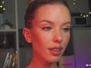 agent_blonde chaturbate stream image, 07.06.2025 19:00