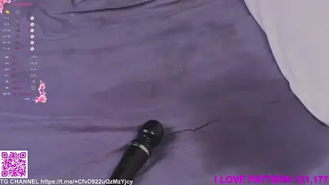 Hollara_Bangg stripchat stream image