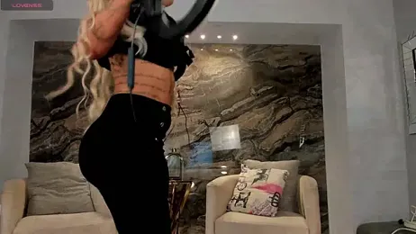 SophiePalmer stripchat stream image