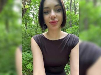 BabyDarii bongacams stream image