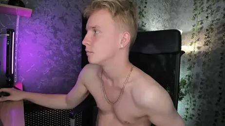 AlexxSweet stripchat stream image, 27.06.2025 04:20