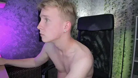AlexxSweet stripchat stream image, 05.07.2025 07:40