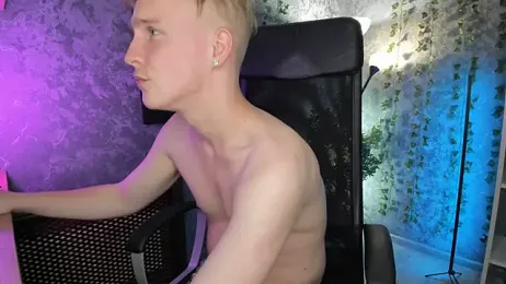 AlexxSweet stripchat stream image, 11.07.2025 07:20