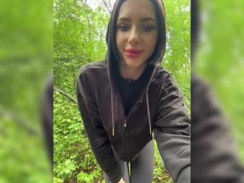 BabyDarii bongacams stream image