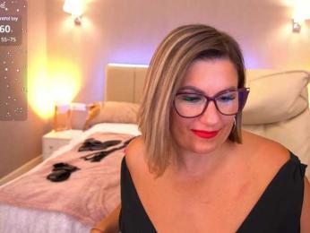 KiraRoxx bongacams stream image, 08.08.2025 00:50