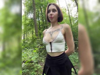 BabyDarii bongacams stream image