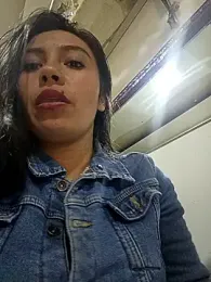 LIZ-06_ stripchat stream image, 13.02.2025 22:20