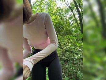 BabyDarii bongacams stream image