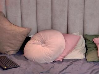 Mila Fiorela flirt4free stream image, 16.08.2025 01:30