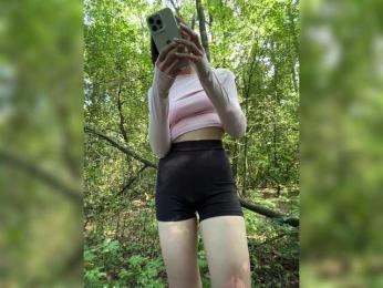 BabyDarii bongacams stream image