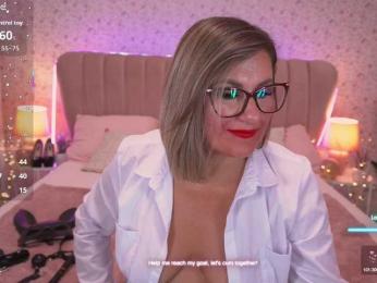 KiraRoxx bongacams stream image, 24.08.2025 00:10