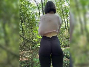 BabyDarii bongacams stream image