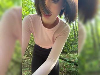 BabyDarii bongacams stream image