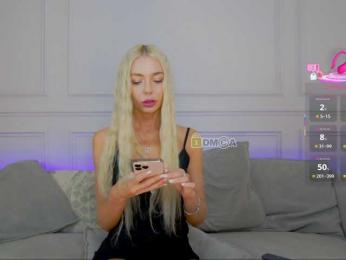 WhiteGirl-one bongacams stream image, 19.09.2025 18:00