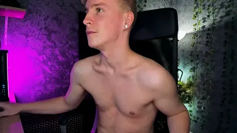AlexxSweet stripchat stream image, 21.09.2025 06:50