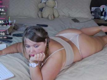 FLUFFY_BEAUTY bongacams stream image, 22.09.2025 05:00