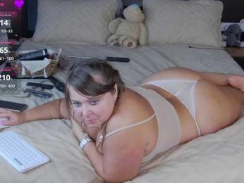 FLUFFY_BEAUTY bongacams stream image, 22.09.2025 05:00