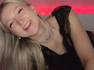 Mia Nix flirt4free stream image, 04.10.2025 06:30