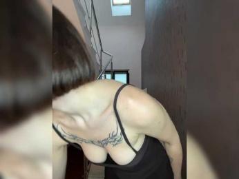 BabyDarii bongacams stream image