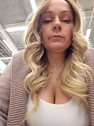 Bondgirl_013 stripchat stream image, 06.12.2025 14:50