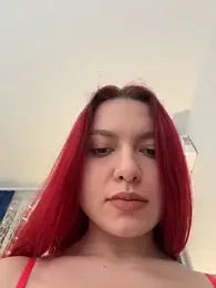 Brilliant-Kiss stripchat stream image