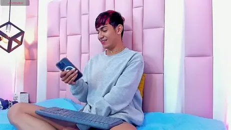 cherub_ stripchat stream image, 06.01.2026 06:30