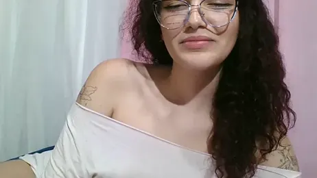 helenastiippp stripchat stream image