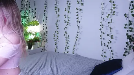 milaa_sun stripchat stream image