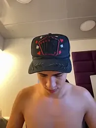 AdrianRinaldi stripchat stream image