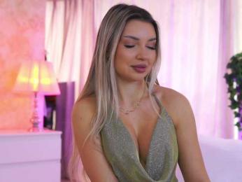 ArtTeasee bongacams stream image