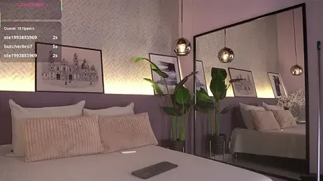 ElleDiane stripchat stream image