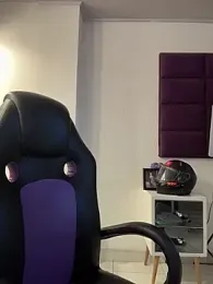 AdrianRinaldi stripchat stream image