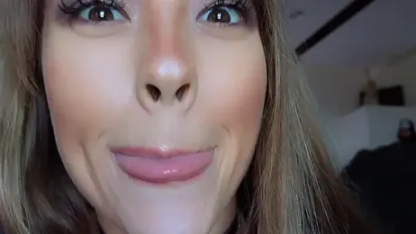 DemiDee stripchat stream image, 04.03.2025 08:40