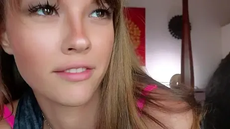 DemiDee stripchat stream image, 04.03.2025 08:40