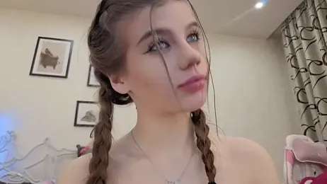 dolly_ll stripchat stream image