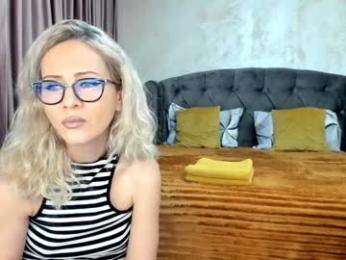 nicepussyfuckk18 chaturbate stream image