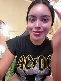 TS-SimplyTheBest stripchat stream image