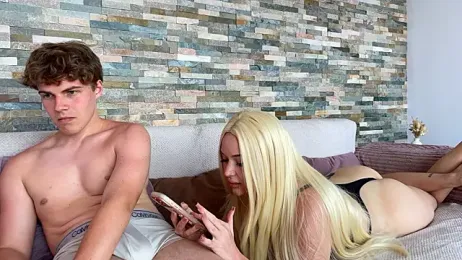 Aurora_Asti stripchat stream image