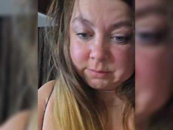 FLUFFY_BEAUTY bongacams stream image