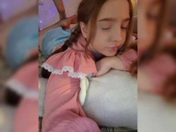 LittleDelora bongacams stream image, 04.03.2025 23:30