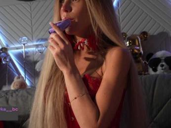 ALVUWKA bongacams stream image