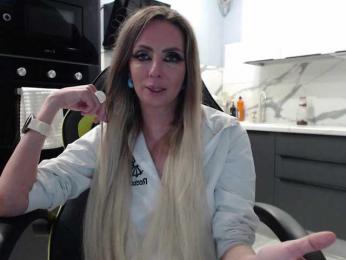 blondalina bongacams stream image