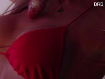 ALVUWKA bongacams stream image