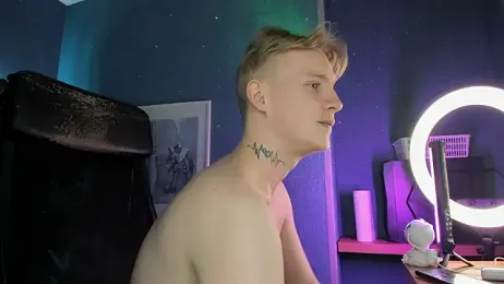 AlexxSweet stripchat stream image, 21.02.2026 07:30