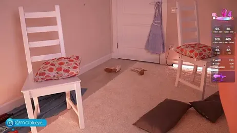 Miablueye stripchat stream image