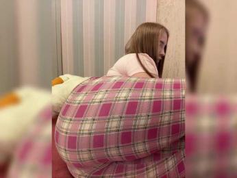 LittleDelora bongacams stream image, 02.03.2026 00:40