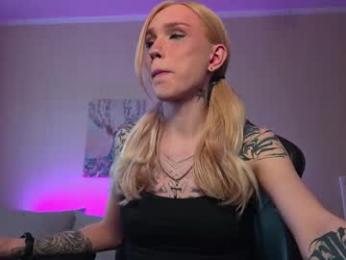 twiinkie_pie chaturbate stream image